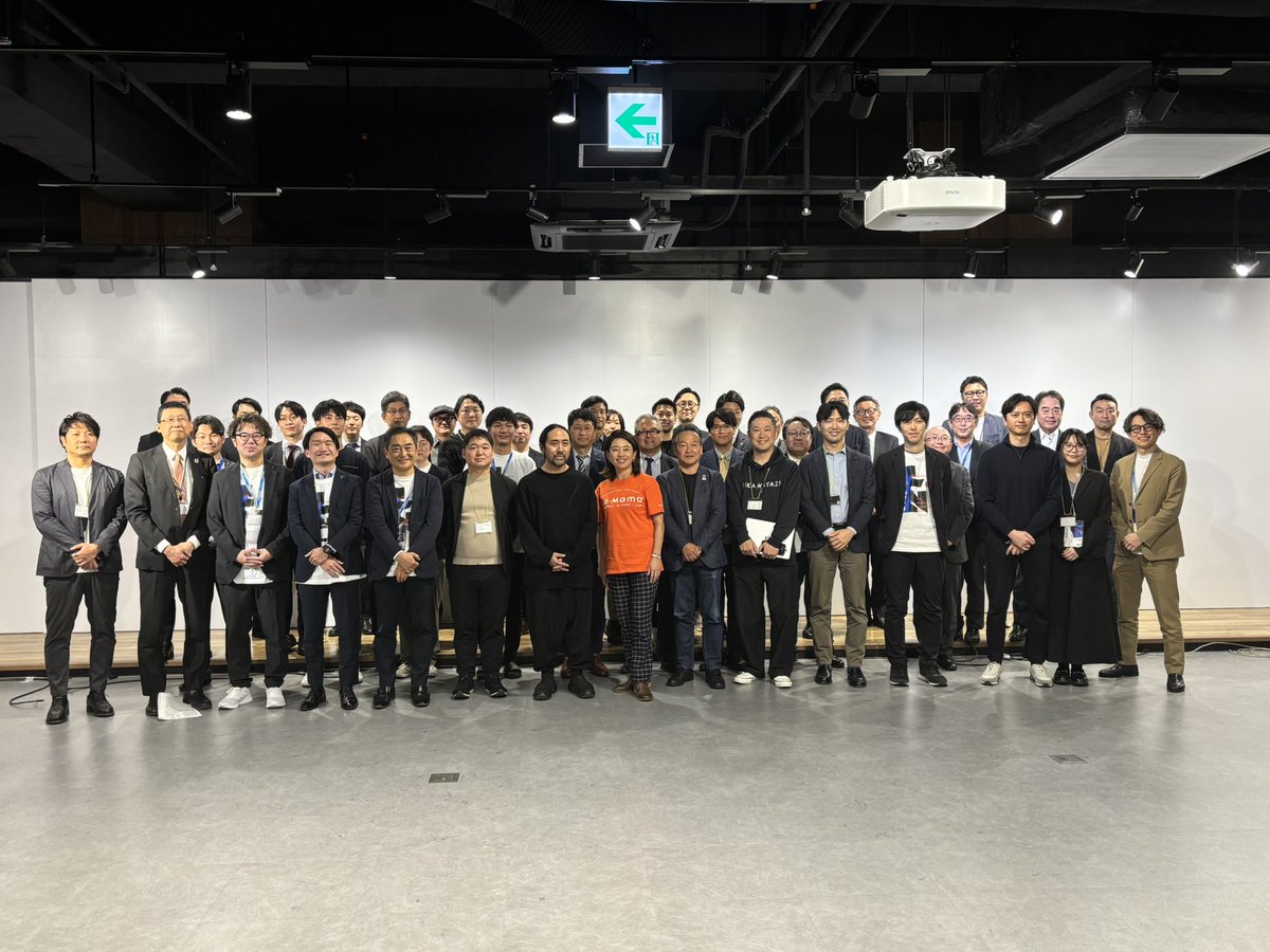 Last_Niigata's tweet photo. 集合写真もパシャリ📸

良いイベントでした👏
#lastniigata https://t.co/nJgCEfpYdf
