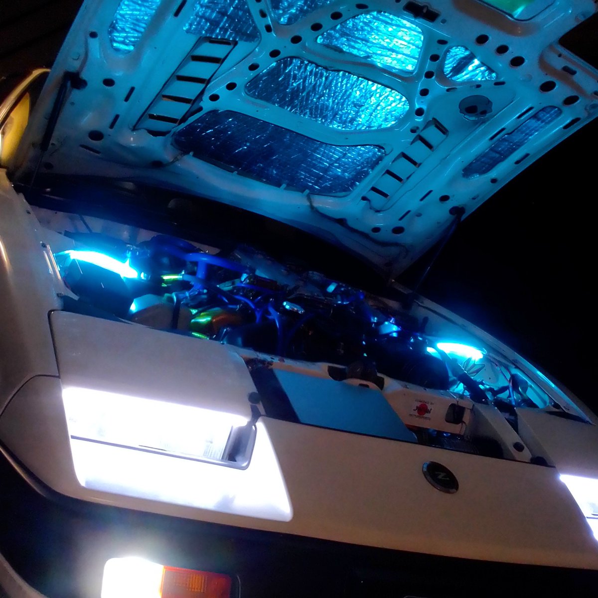 modredcastleton's tweet image. Just a shoutout to the 2 scrap vehicles I restored from scratch by hand over many years from (they were essentially scrap) on a budget of near $0. 

Covid helped. Got a job in a garage after as a result...

But I sold both recently to help pay for the development of #Hibernaculum