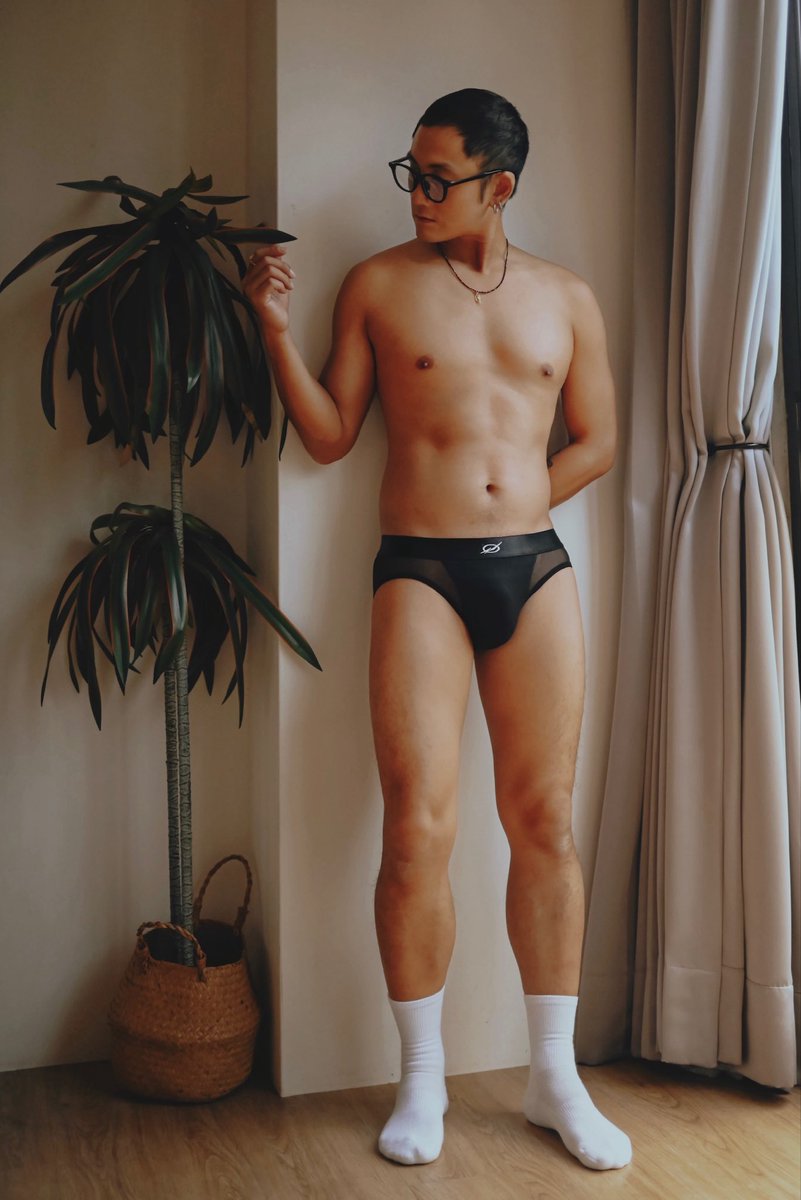 有人問我身高體重

我166而已啦，體重最近胖了可能有64

小隻狐🦊