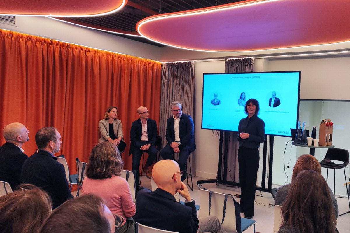 leda_MC's tweet image. Moderado por @fjuliangomez de LedaMC y con grandes ponentes - María José Peral, Manuel Rodríguez y Carlos González Jardón - debatimos sobre cómo aplicar la #IA con sentido. Como dijo Dácil Castelo: “A la IA hay que ponerle sabiduría humana”

¡Gracias y hasta la próxima! 🤗