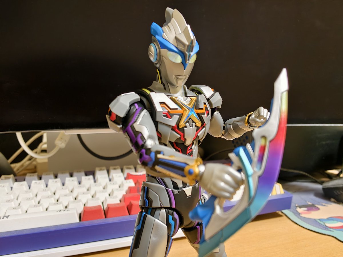 布鲁可Blokees ウルトラマンエクシードX エクスラッガーを装着した状態
