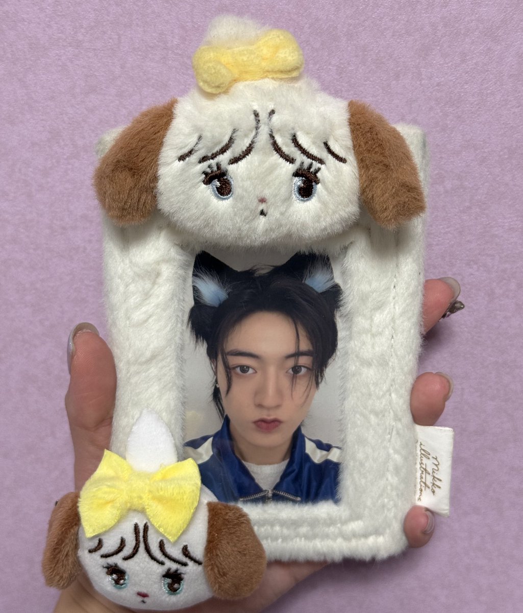 ruuukm's tweet image. 갑자기 만날 수 있게 되었는데 선물을 준 것이 기뻤다ㅠㅠ♡♡
만난 게 정말 기뻐!🥺🤍ྀི
또 곧 만날 수 있기를︎︎𓂃⟡.·
@meotgccc