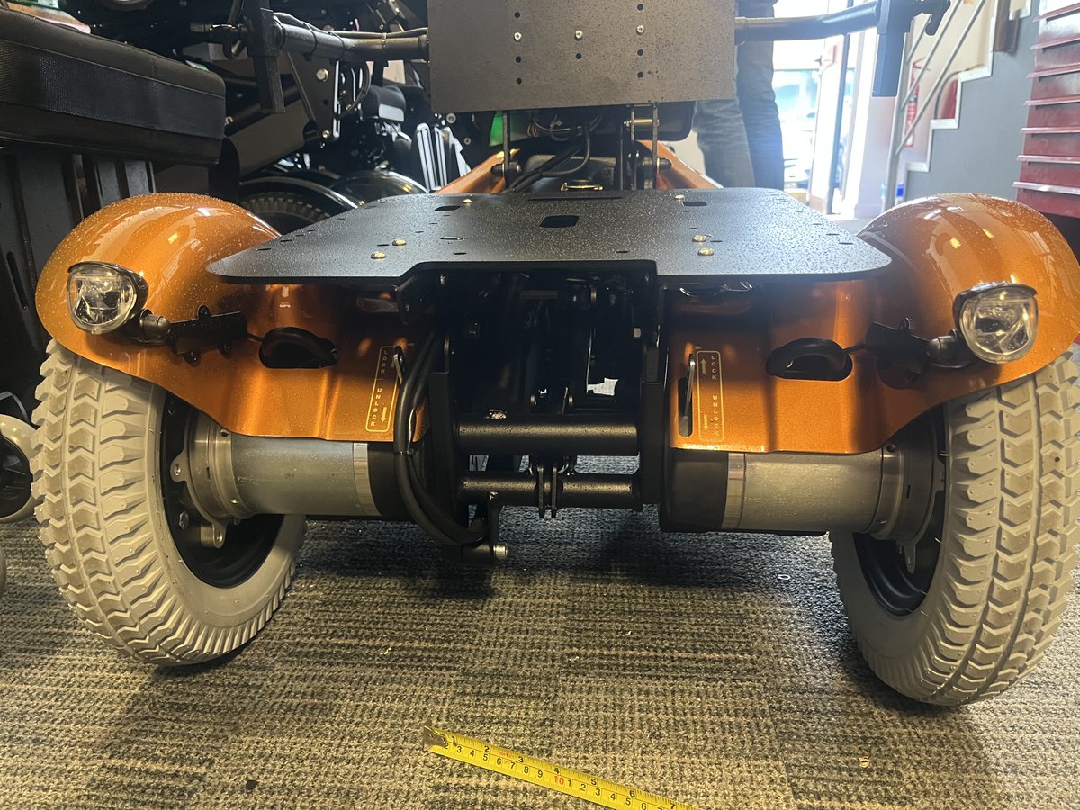 This week, we’ve dropped off a new Balder to have some specialist seating fitted in Staffordshire. It’s a Finesse 380 model, finished in a beautiful orange colour, complete with LED headlights and some useful bag hooks. 🧡🦼😀

#Balder #Bespoke #Powerchair
