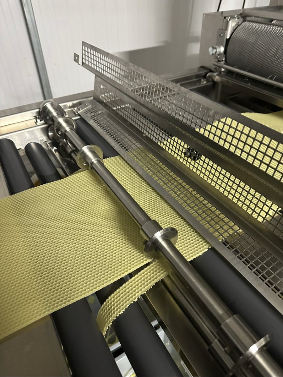 Border Honey tweet media