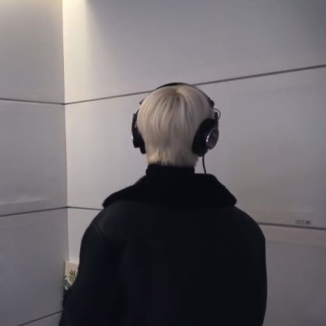 come back to me frostsung come back to me….