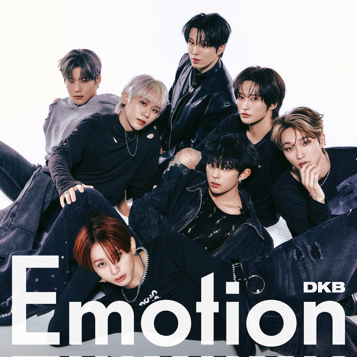 🤍🤍🤍 DKB [Emotion] 🤍🤍🤍 📅 1/9(金) 📍 HMV 渋谷店 ▷団体サイン
