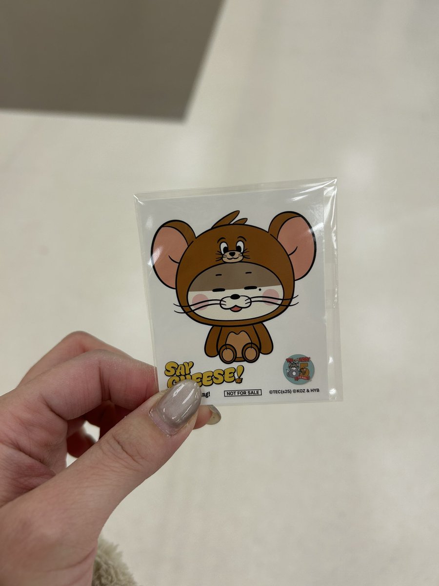 ボネクドのトムジェリステッカー自引きした〜😍🩷🩷🩷
しかも欲しかったほう🐭🧀🩷