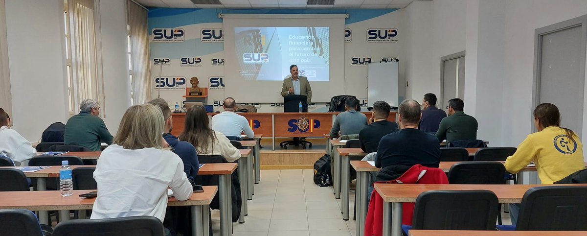 supmadrid's tweet image. 📆 Damos inicio al curso de #InteligenciaFinanciera, exclusivo para afiliad@s.

🎯 Herramientas prácticas para una planificación económica eficaz y segura.
👨‍👩‍👧‍👧 Gratuito y orientado a su bienestar futuro. 
📚 💰 Invertir con conocimiento reduce riesgos.
#SupLíderEnFormacíon