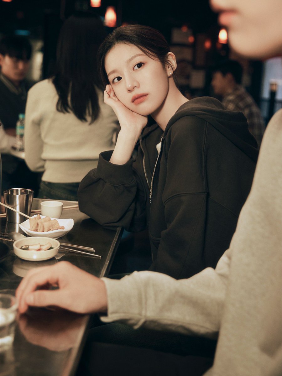 YOUNJUNG BASE tweet media