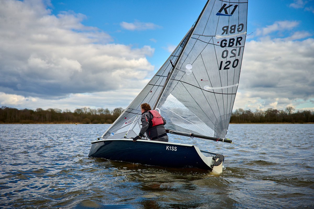 Great to see Club Members Geoff King⁩, Jeremy Hudson⁩ and Ollie Ridgway competing at the Bartley Beast last weekend at Bartley Sailing Club. With Jeremy achieving 6th Overall.
#westmidlandssailing #barntgreen #sailinguk #k1class #keelboatuk #dinghyracinguk