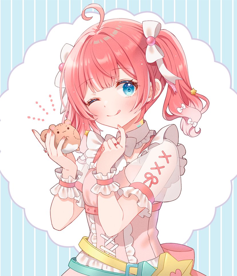 white_neige's tweet image. かじっちゃうぞ⭐️　#ふわふわあんこ