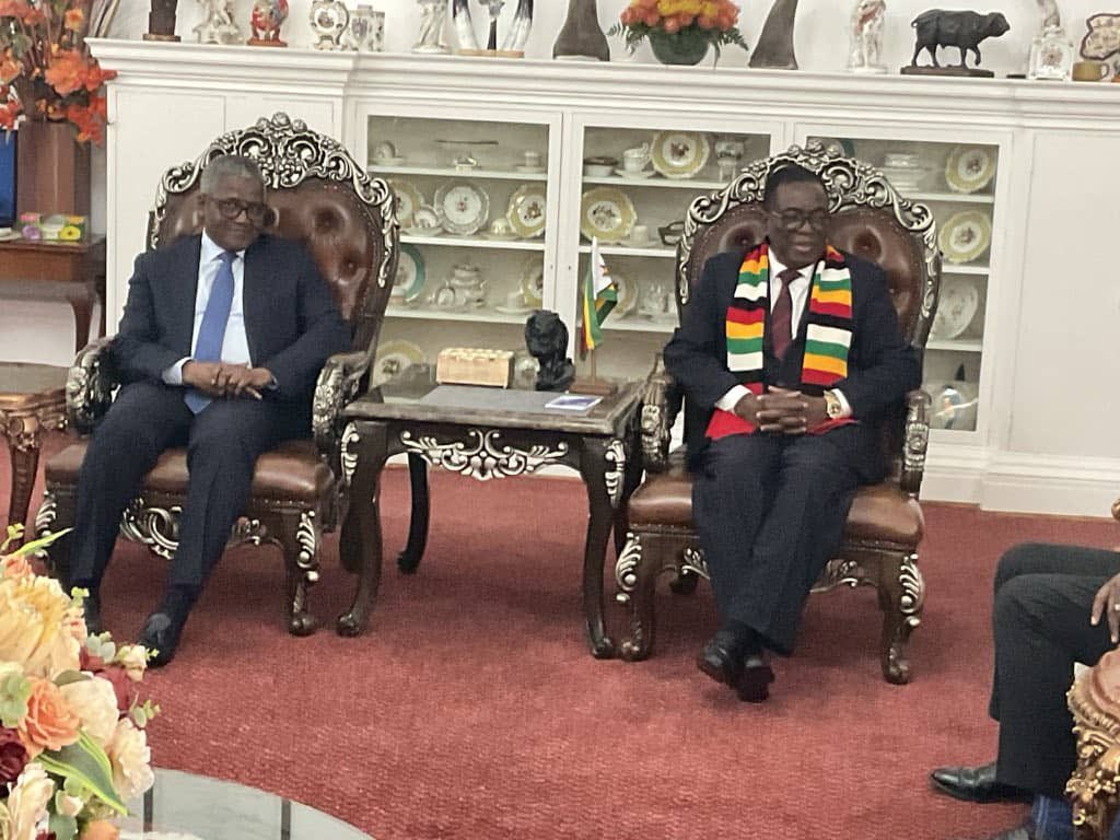 Le président Mnangagwa accueille le milliardaire nigérian Dangote africa-infos.cd/2025/11/12/le-… via <a href="/Africa/">Africa</a>-Infos.cd
