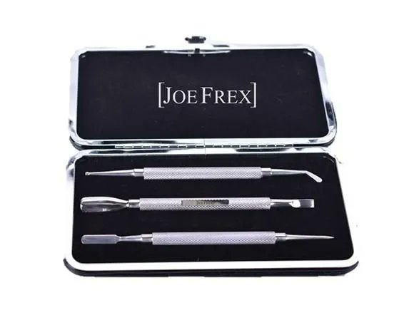 mpcoffeegear's tweet photo. #JOEFREX #ラテアート ギフト3本セット 再入荷!
チャンピオンシップラテアートを作るために必要な全ての形状が含まれています。
滑り止めハンドル部分に加えてサポート用のリブ付
全アイテム表示価格から5%OFFクーポン発行中!コード:2511
#エスプレッソ #珈琲 #コーヒー
https://t.co/KmWZnSng7h https://t.co/4EsdLikES6