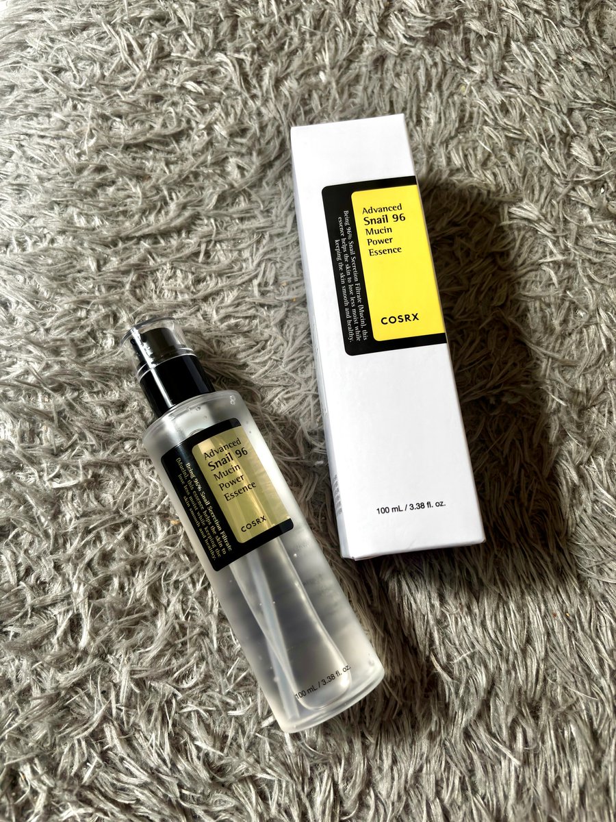 🪄Korean skincare product never goes wrong
ini nih my holy grail product yang aku suka akhir-akhir ini 

✨COSRX - Advance Snail 96 Mucin Power Essence✨