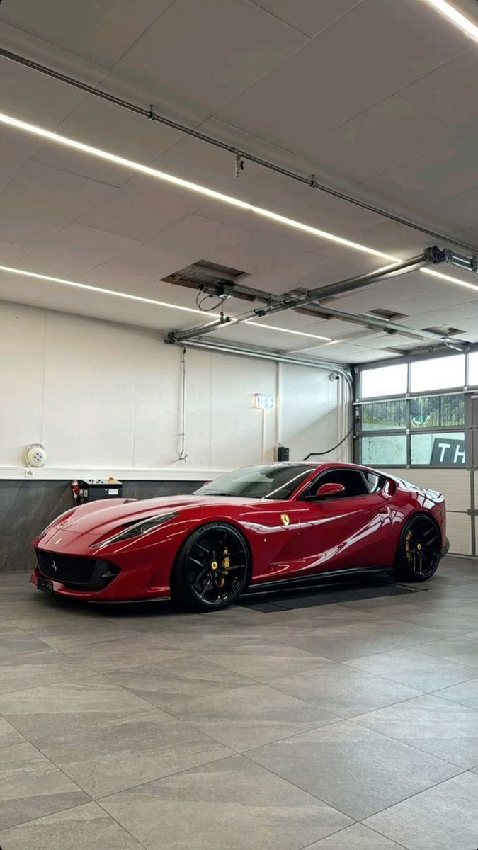 Elitecargasm's tweet image. Ferrari 812 Superfast 🔥