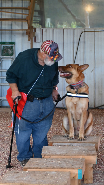 84DogsHelp's tweet image. 🪖 Kenneth and Scout don’t just train; they connect. In every moment, Scout listens, learns, and leads with loyalty. This is what healing looks like. 🐾💪 #VeteranSupport #ScoutTheServiceDog #WDFV