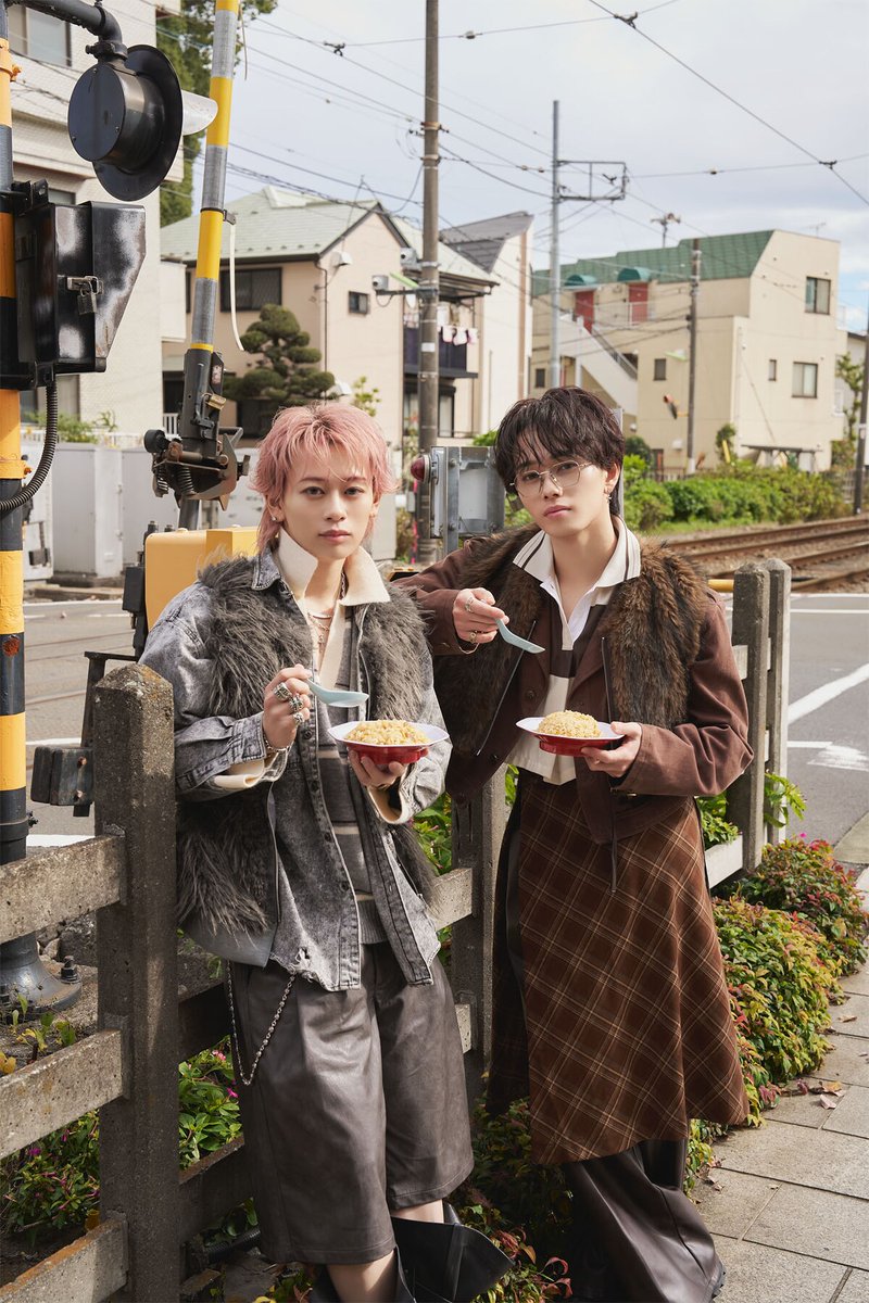 ◤✌️シューヤ＆マサヒロ🍚◢ #超特急 の仲良しコンビ“チャーはん”が