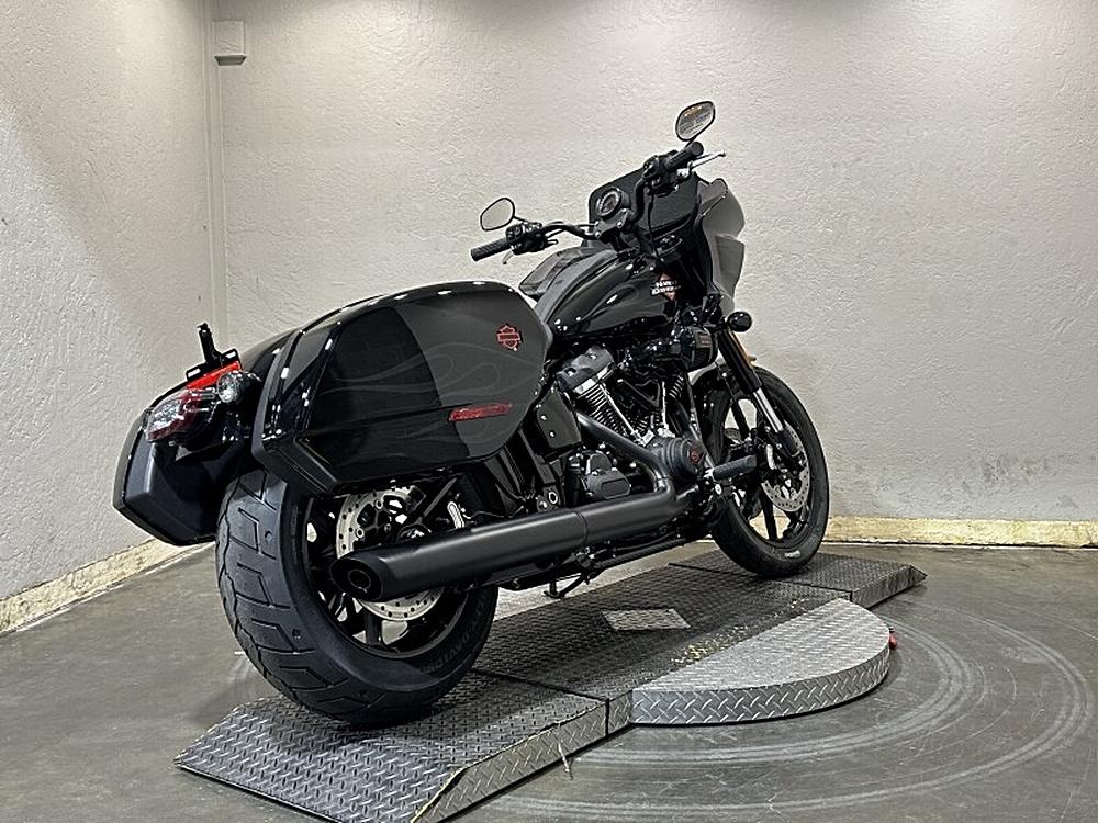 SoundHarley's tweet photo. 2025 Harley-Davidson 2025 Harley-Davidson Low Rider ST Midnight Firestorm - Black Finish 5miles
 visit our website for more details: https://t.co/GMLCnfy7v2 
or call 360 454 5000 https://t.co/dnkt6whibf