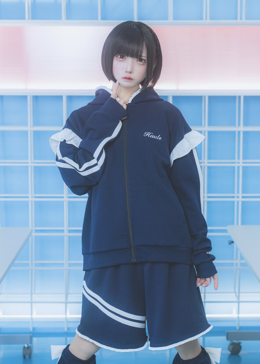 𝝑𝝔 𝗦𝗔𝗟𝗘 𝗜𝗧𝗘𝗠 *.𝝑𝝔 ／ フリル天使フード付きジャージ
