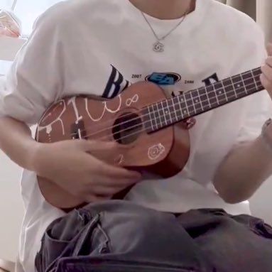 hedoringst's tweet image. 영역표시하는 강아