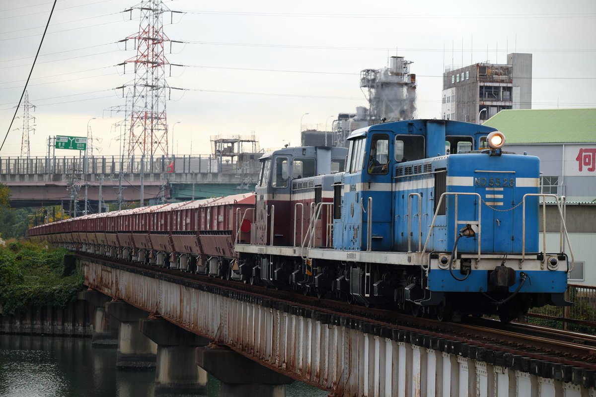 akebono83go's tweet image. 321レ〜322レ
ND552 8+ND552 7+赤ホキ