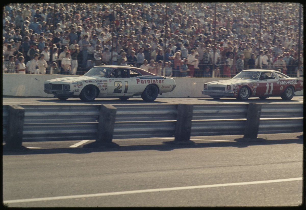 David Pearson &amp; Cale Yarborough during the 1973 Atlanta 500.
