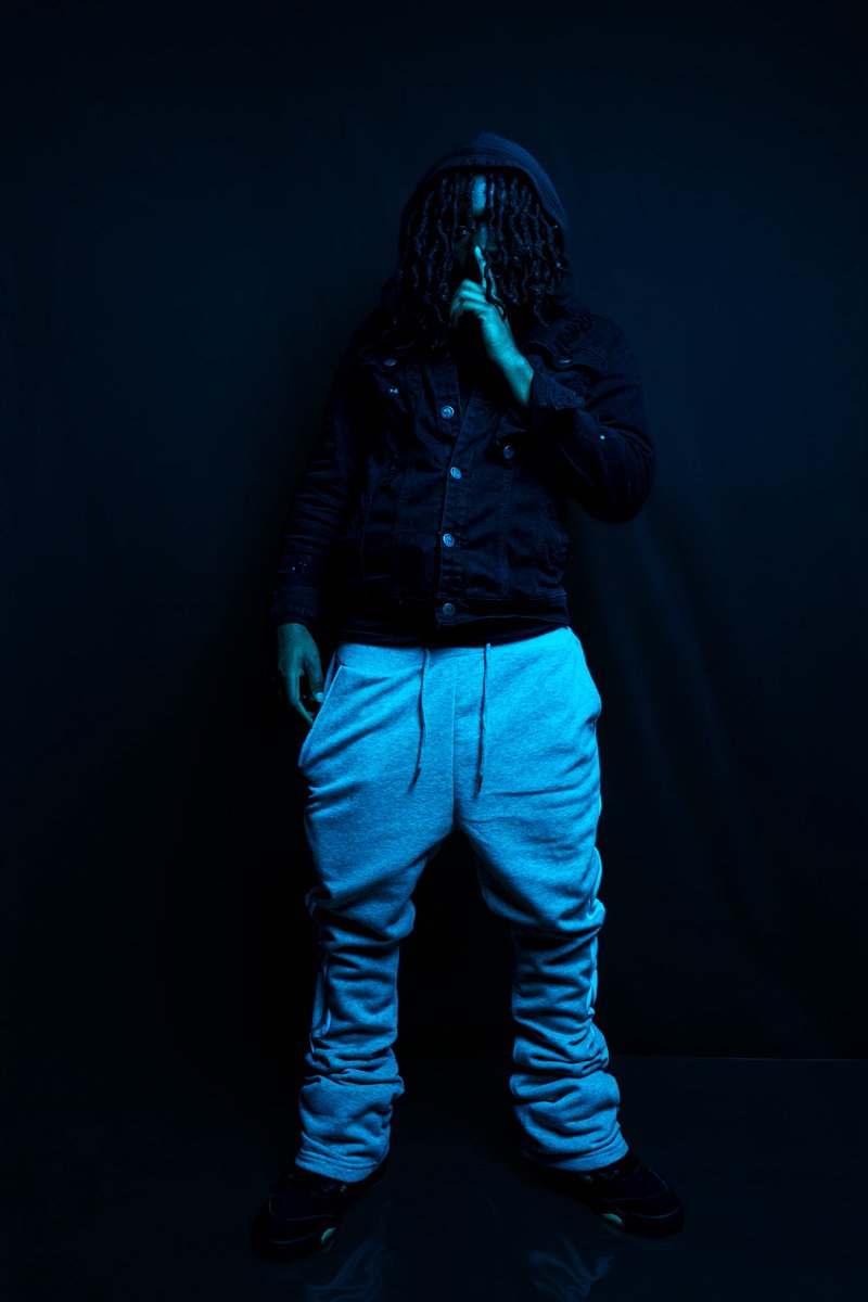 1yungfreddo's tweet photo. 🎳🦅🖤🤫 https://t.co/B9PJFrP1tP