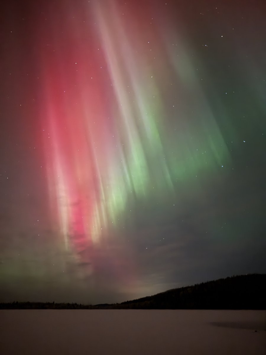 Vincent_Ledvina's tweet image. Still going in interior Alaska! 90 minutes south of Fairbanks on a frozen lake with no other souls or sounds besides the shifting ice. Air temp -9 F.