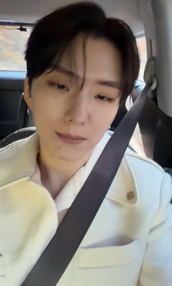 Mong001122's tweet photo. 아이쁘네 https://t.co/iAIvjXhFSy