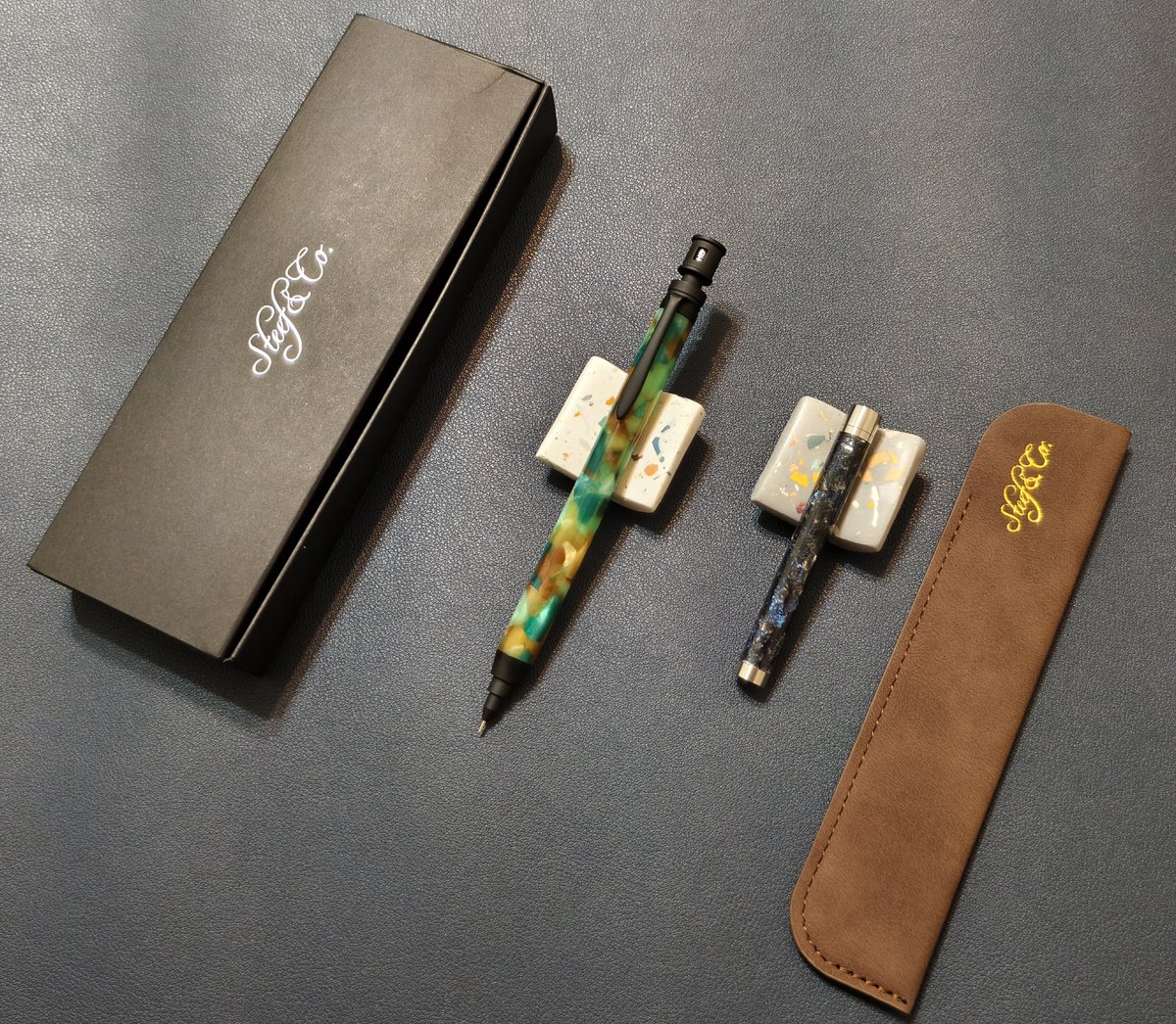 Steef的mds1，非常滿意💚🤎🖤

尤其是筆芯盒的雲母風格，讓我很驚艷，期待之後的作品

也感謝幫我跑東京筆展的代購，真是辛苦了。
<a href="/steef55148049/">steef</a>