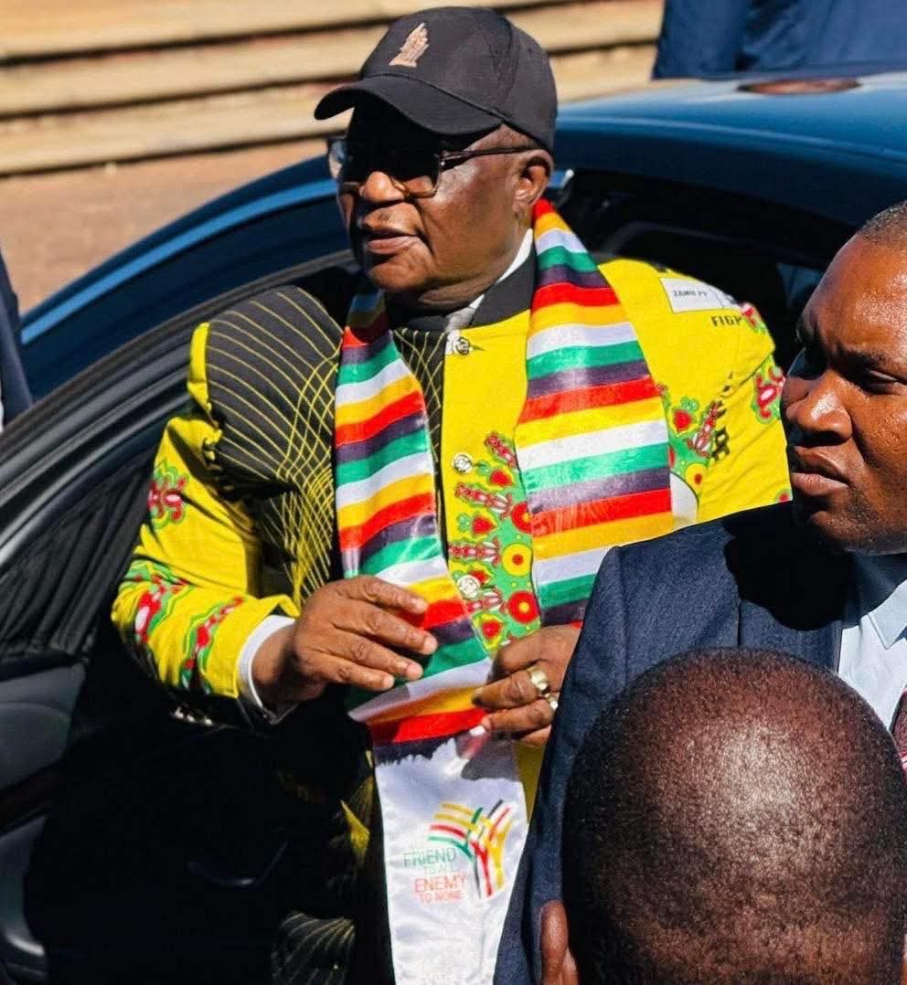 We support VP Chiwenga because he aligns with our core principles. We respect the constitution, &amp; VP has demonstrated his commitment to it. For us, the constitution takes precedence over individual leaders. Anyone who doesn’t respect it doesn’t have our support. <a href="/LynneStactia/">LynneM 💕💝💎</a>