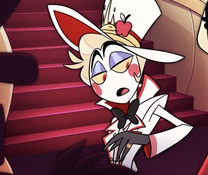 azussugus's tweet photo. Por las dudas si alguien se enoja con este hoy sepan q sepan q solo tiene millones de años ósea un recién nacido, lo voy q defender siempre gracias 
#HazbinHotel https://t.co/UrJhHCuVEI