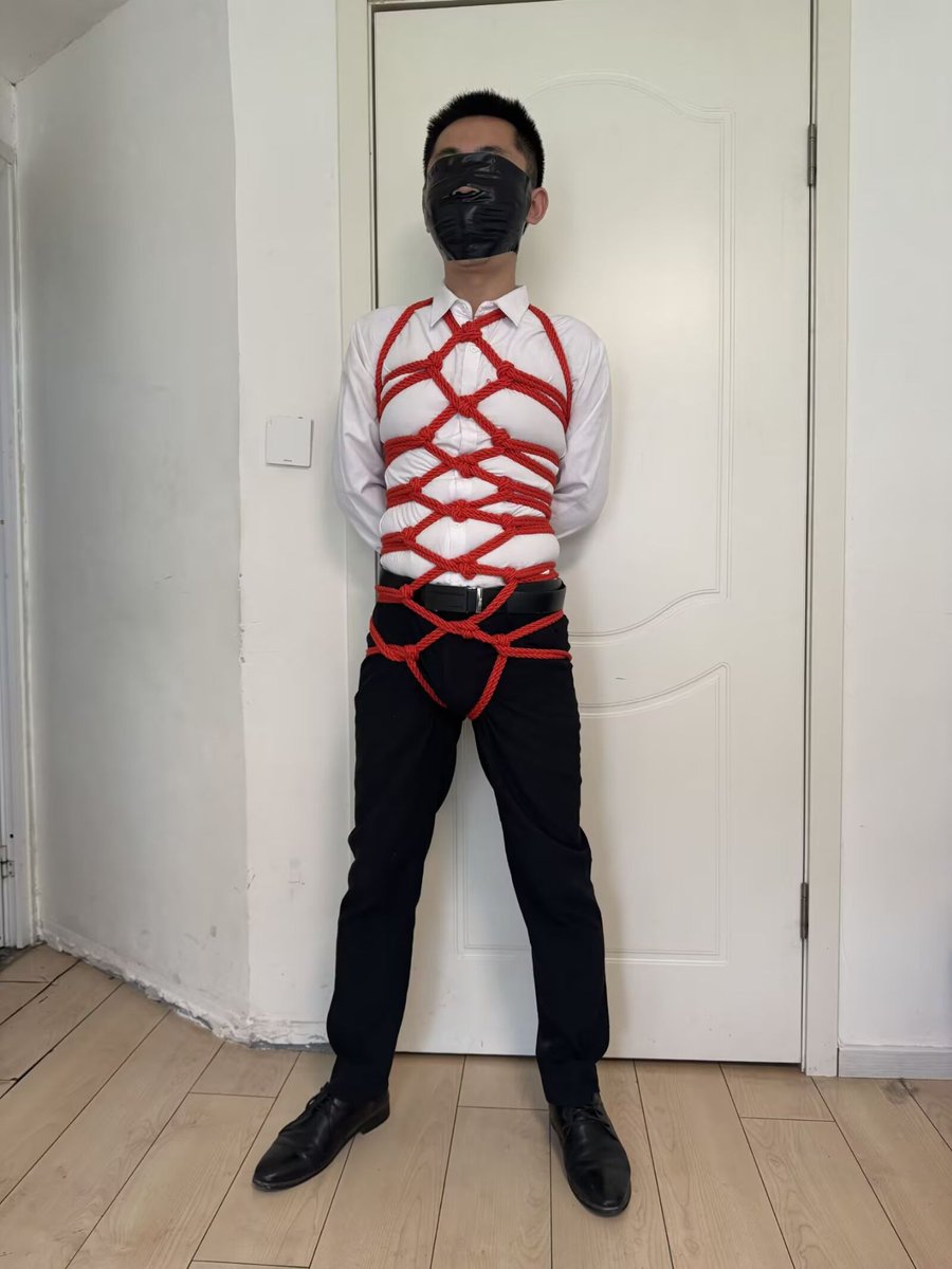 红绳配正装，只为喜欢，希望朋友们也喜欢