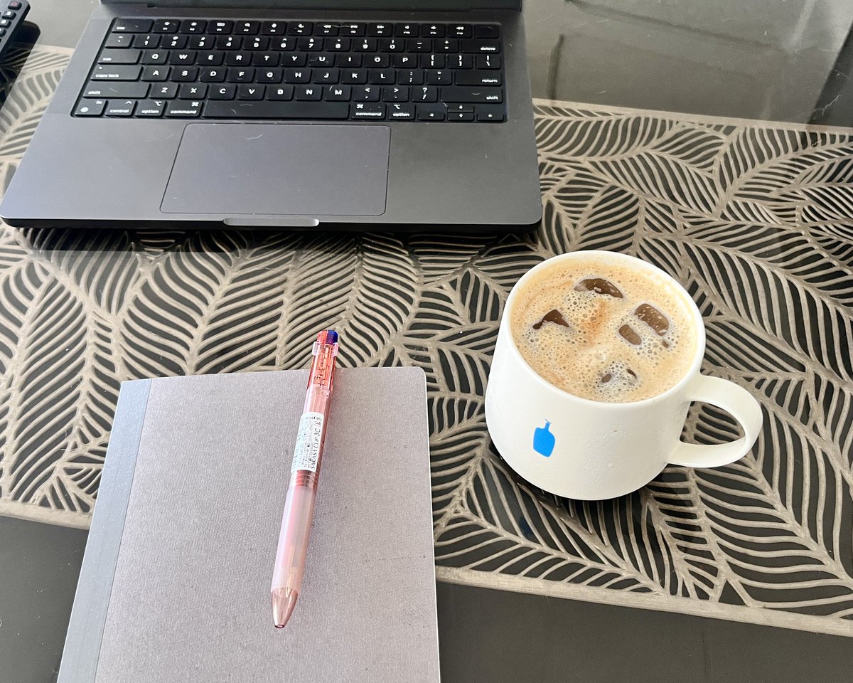 just watching vlogs and writing in journal kind of day

also made a good iced coffee!

gaining inspiration again and feels good
