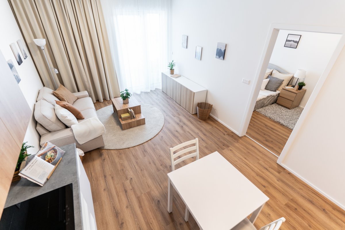 CifrMarek's tweet image. Díky všem, co tento vlak tlačíte s náma. Další hromada bytů dokončená a postupně obsazujeme nájemníky♥️