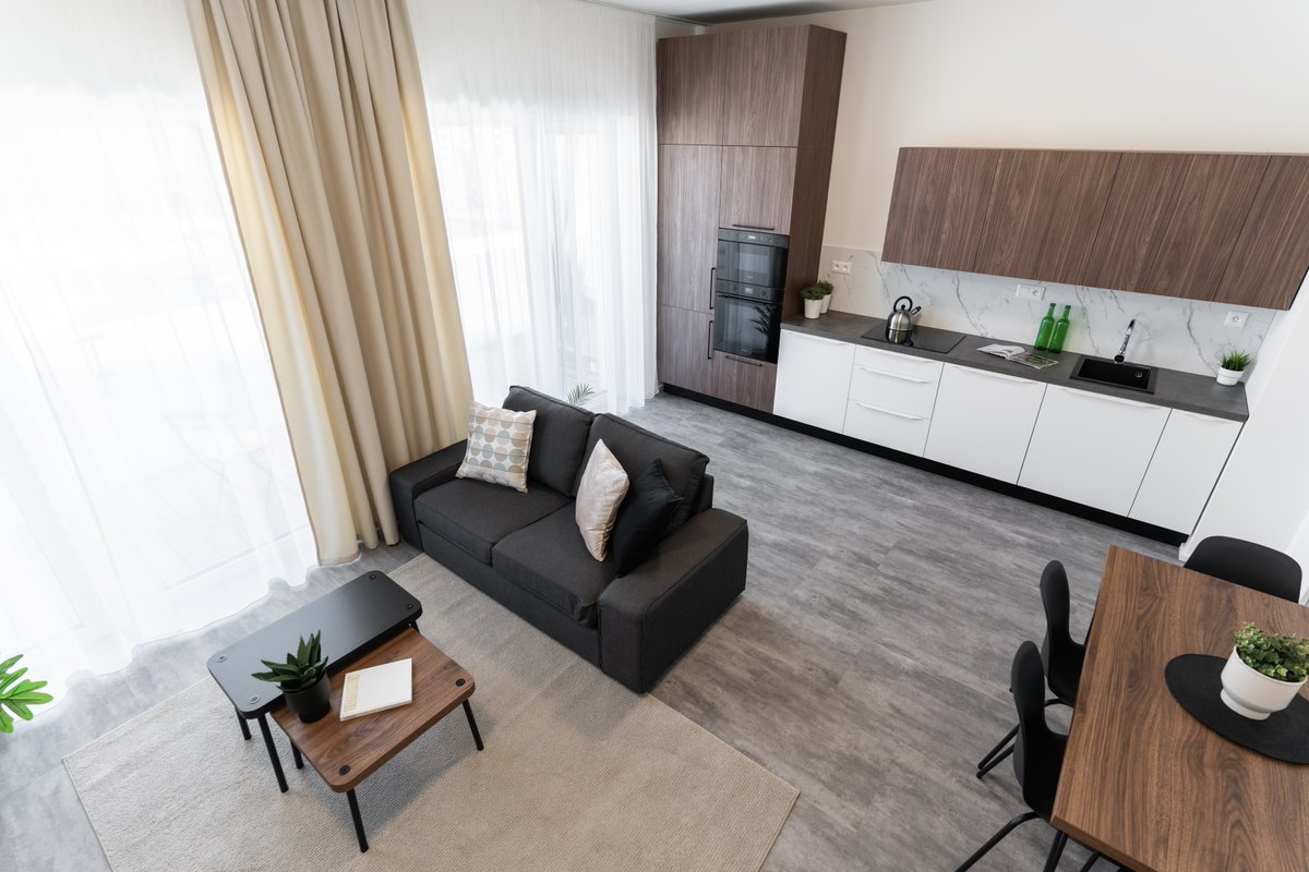 CifrMarek's tweet image. Díky všem, co tento vlak tlačíte s náma. Další hromada bytů dokončená a postupně obsazujeme nájemníky♥️