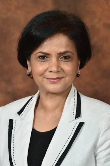 IamMzilikazi's tweet image. BREAKING NEWS: @NPA_Prosecutes boss, Advocate Shamila Batohi, wasn’t the favourite candidate for the job, she was the third person on the list of the shortlisted candidates by a panel headed by former justice minister, Jeff Radebe. A gentleman from Eastern Cape was the favourite…