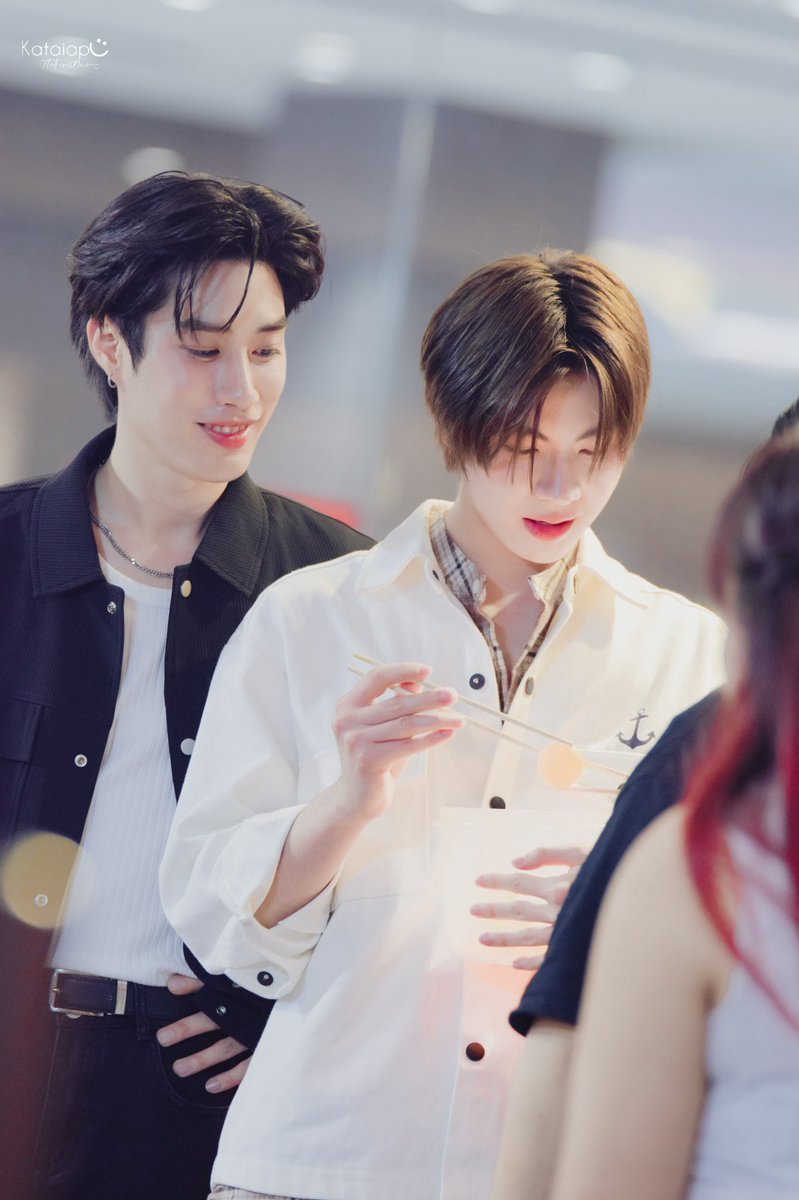 kataimiiii04's tweet photo. เอ็นดู~~ คุณสุดหัวใจจจจ🥹
𐔌՞. .՞𐦯 #TLE_mtm #FirstOne ≽^• ˕ • ྀི≼
ᢉ𐭩 #เติ้ลเฟิร์สวัน #TleFirstone ᢉ𐭩

#ADDAxTleFirstOne https://t.co/mPd2I2AWFQ