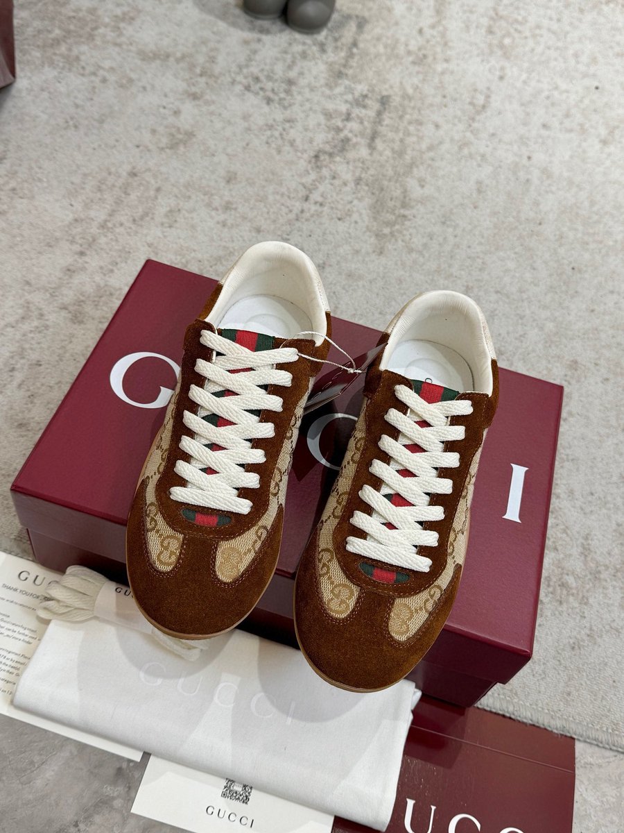 一比一复刻 Givenchy<薇♥:10086082>