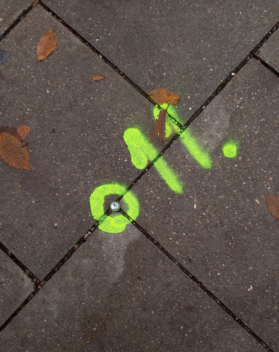 .
Guten Morgen ihr Lieben in der Welt 🌎
.
#GutenMorgen 
#goodmorning 
Vermessungsmarkierung
.