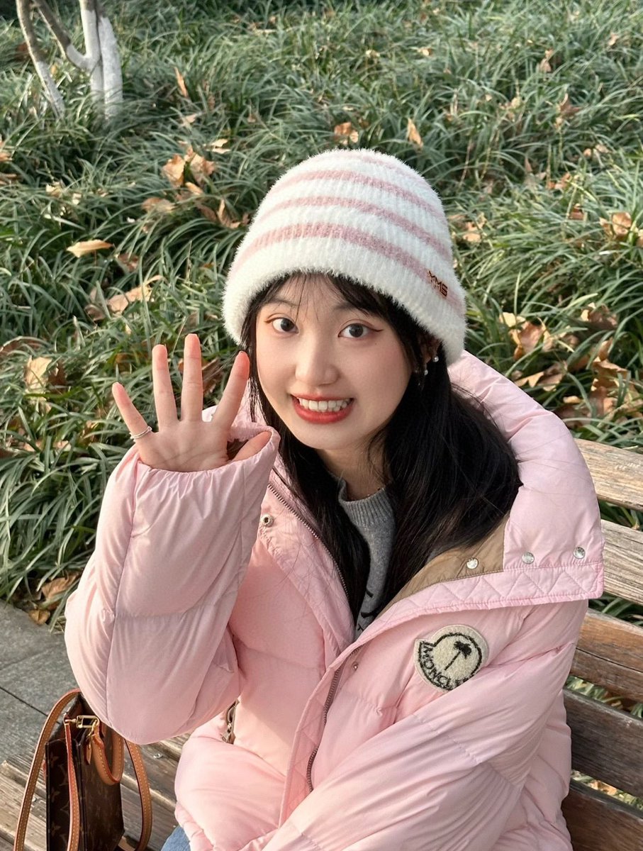 MONCLER ✨希少良品✨ トラックジャケット ペプラム フリル ベロア ロゴ Moncler Infant Ebre Logo-Embroidered Padded Jacket, Size 18/24