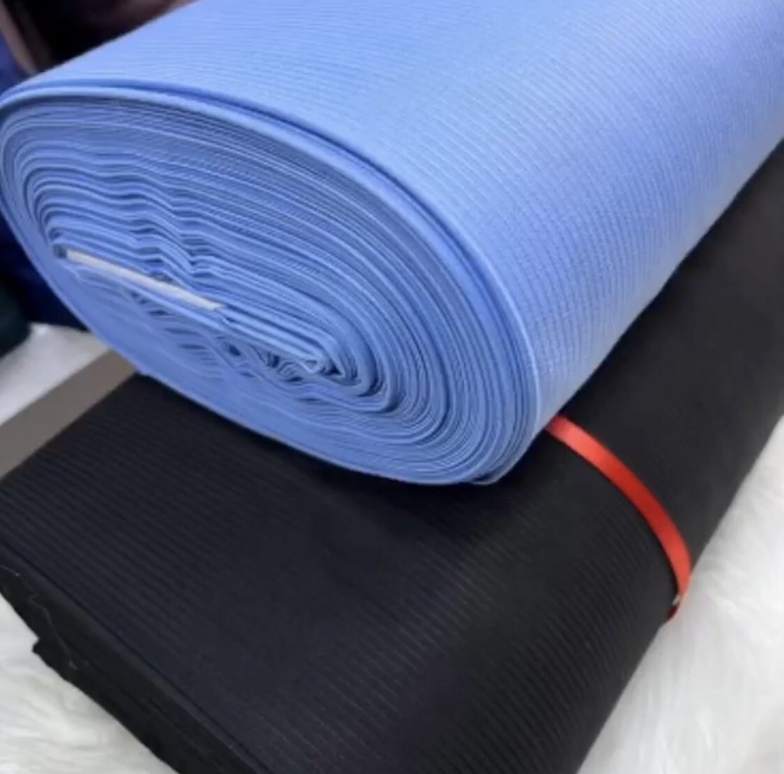 THESE FABRICS SCREAMS PEACE OF MIND. 
5000/yard
5500/yard 

Lagos/Ogun