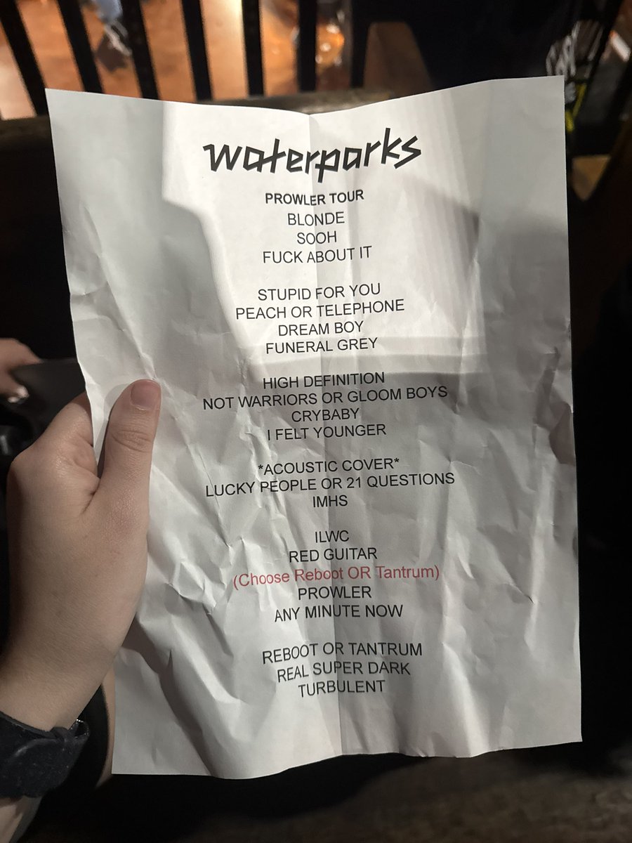 I FUCKING LOVE WATERPARKS