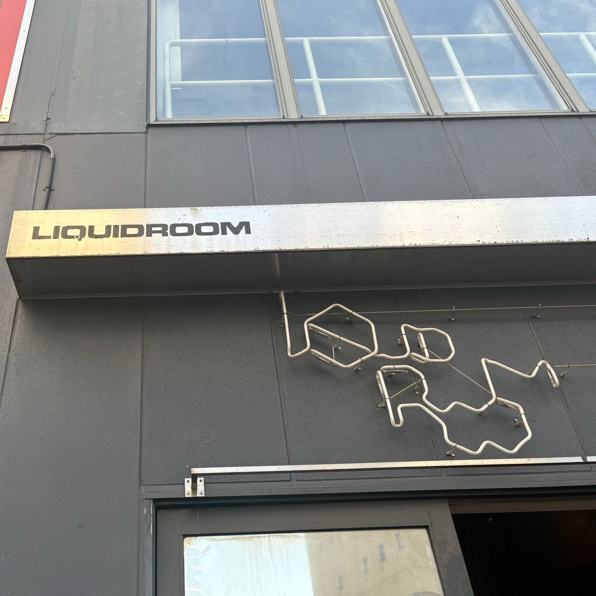〓 INFORMATION 〓

[ 泉大智 Live Tour 2025 「NUMBERs」 ]

DAY12 / 恵比寿LIQUIDROOM

Goods 15:45〜
(daichiizumi.com/news/detail/59…)

Open 18:15
Start  19:00

#泉大智 #DaichiIzumi 
#泉大智_LiveTour2025NUMBERs