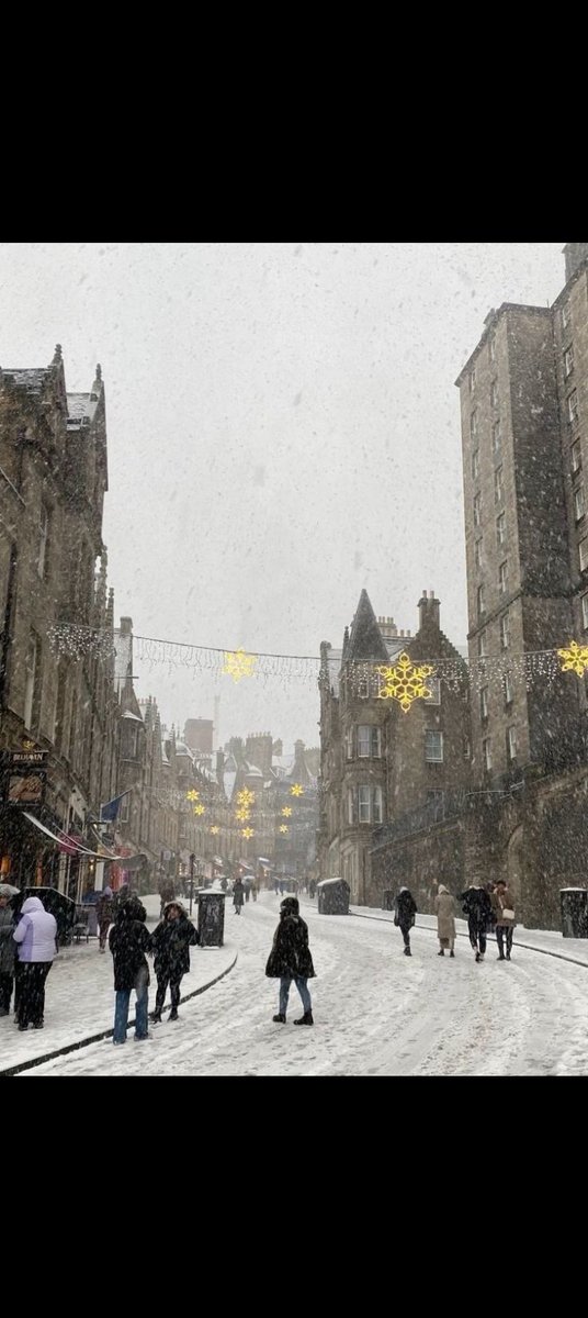 صبح  صبح  سیالکوٹ  شہرہکے منظر