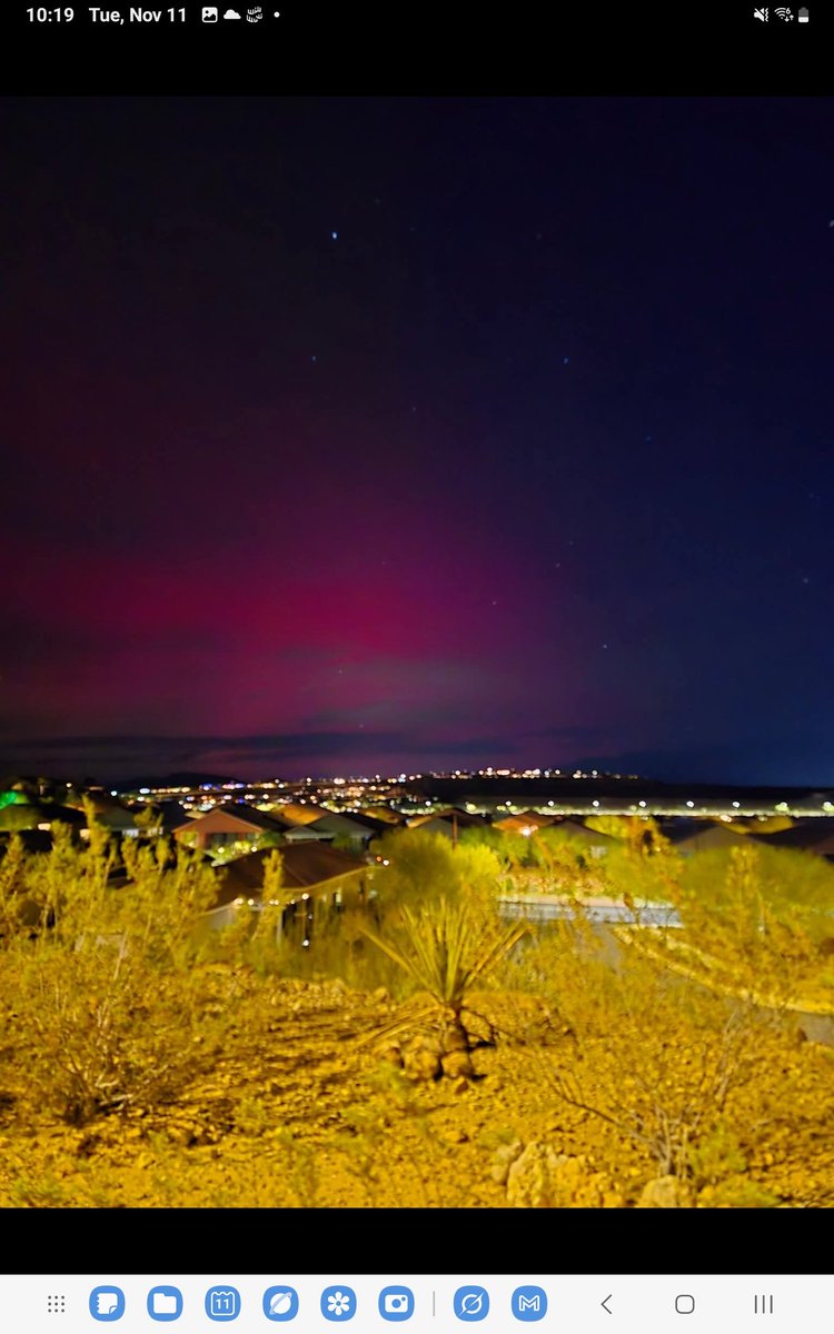 XEYE_official's tweet photo. 🌌 LOST LORE: AURORA EDITION 11/11/2025 — Aurora over Mesquite, Nevada🌌   

Follow.  
The aurora is watching.  
#LostLore #NorseCold #Alfseiðr #RingirRises https://t.co/3ofiHmTZIN