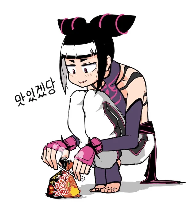 개인적으로 전 불닭 너무 매워서 잘 안 먹습니다. 연속으로 먹으면 위에 구멍날 것 같은 맵기... 그런데 이게 외국에서 잘 팔린다니 신기합니다.