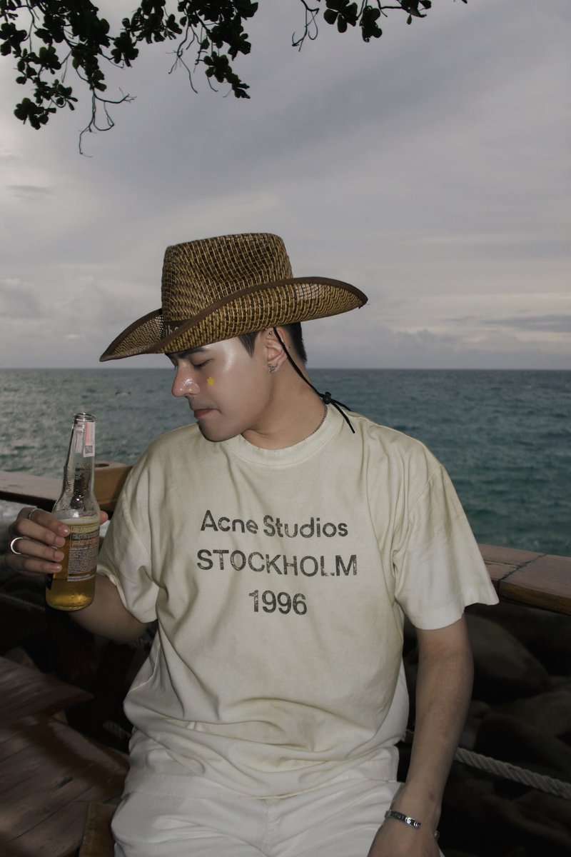 44Xxsex's tweet photo. Biển mưa⛈️🌴
Instagram.sixcnine.xx https://t.co/XGhnDD7WGY