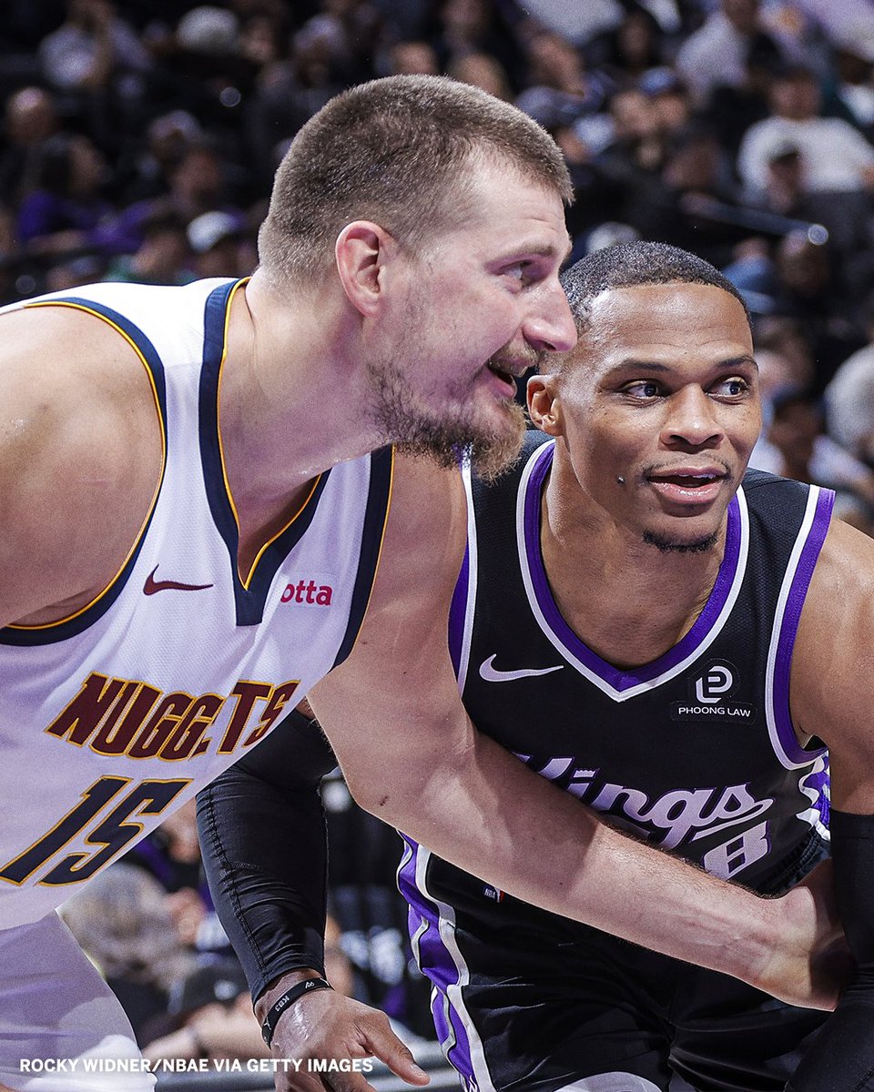 JOKIC'S STATS AGAINST THE KINGS 🤯
35 PTS
15 REB
7 AST
16-19 FG
33 MIN 😳