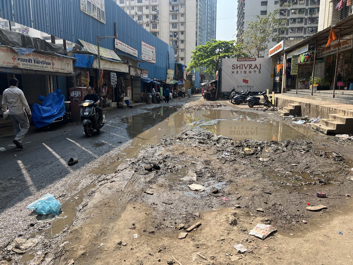 AMITSABALE24's tweet photo. MCGM R South Ward Negligence!

Since last 3 months, waterlogging &amp; mud in front of our building, no space to walk, senior citizens suffering.

Even after written complaint &amp; call to 1916, ZERO action! @mybmc @mybmcWardRS @CMOMaharashtra https://t.co/KfUKGdXwIJ